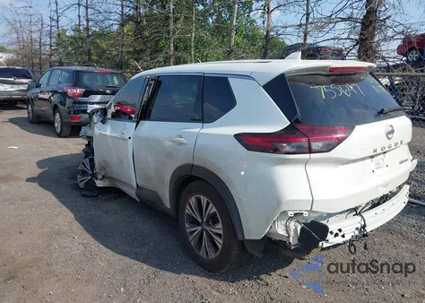 2021 Nissan Rogue Sv Intelligent Awd z USA, uszkodzony, nr VIN 5N1AT3BB4MC755647